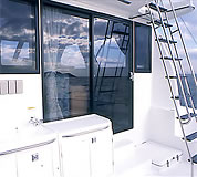 キャビン入り口