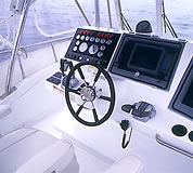 FBコクピット(操作性を重視したレイアウトを採用)