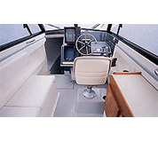 メインキャビン